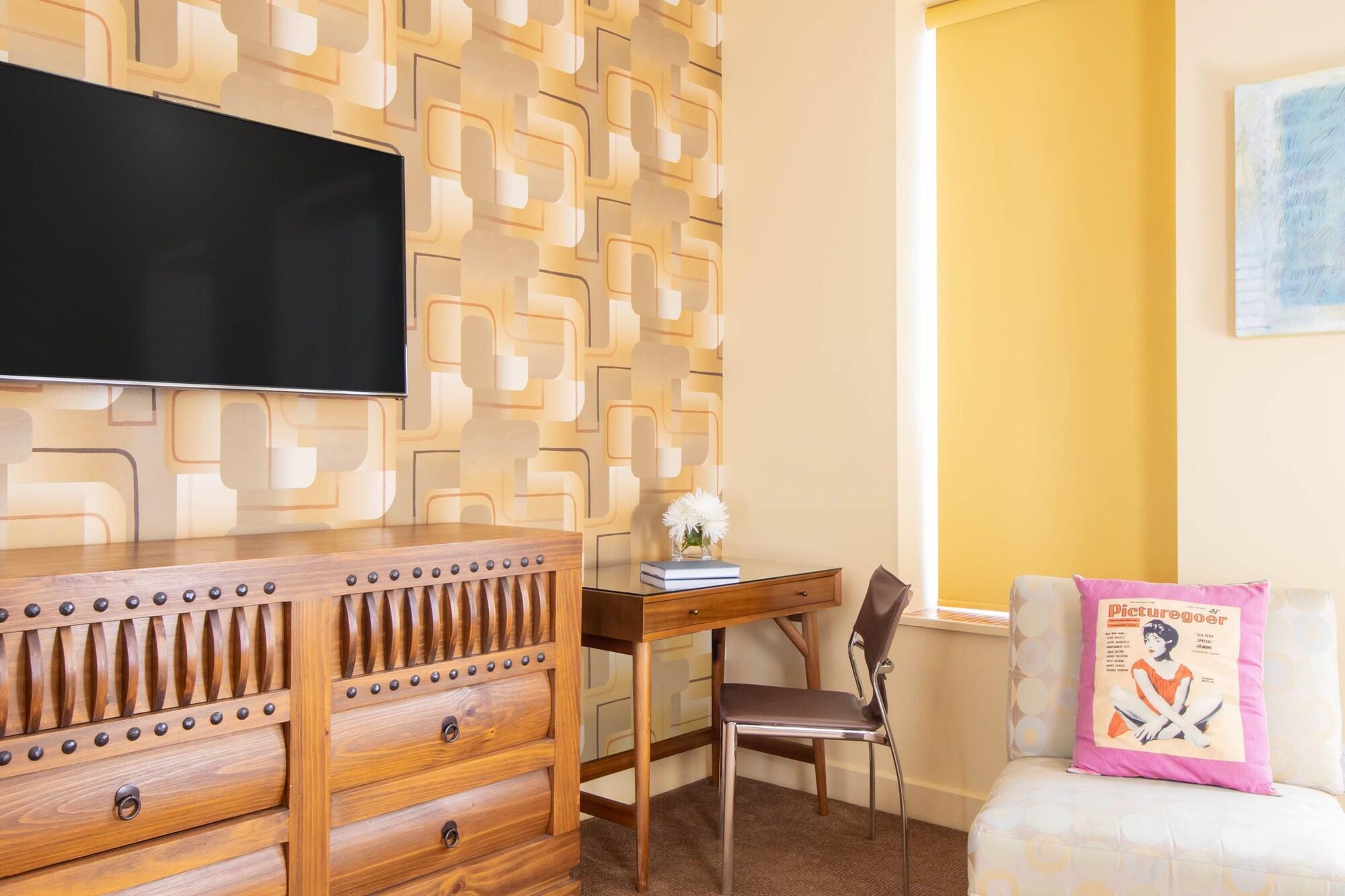 Retro Suites Hotel Chatham-Kent المظهر الخارجي الصورة